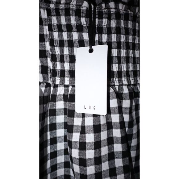 LUQ J75800CGZBP Women's Sz M Black/White Plaid Smocked Spaghetti Strap Tank Top - Picture 3 of 4